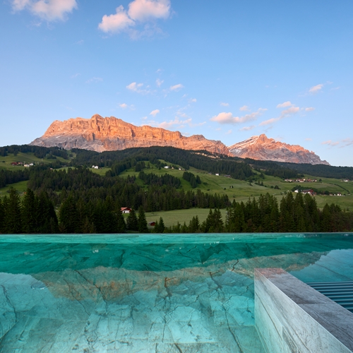 Hotel Badia Hill